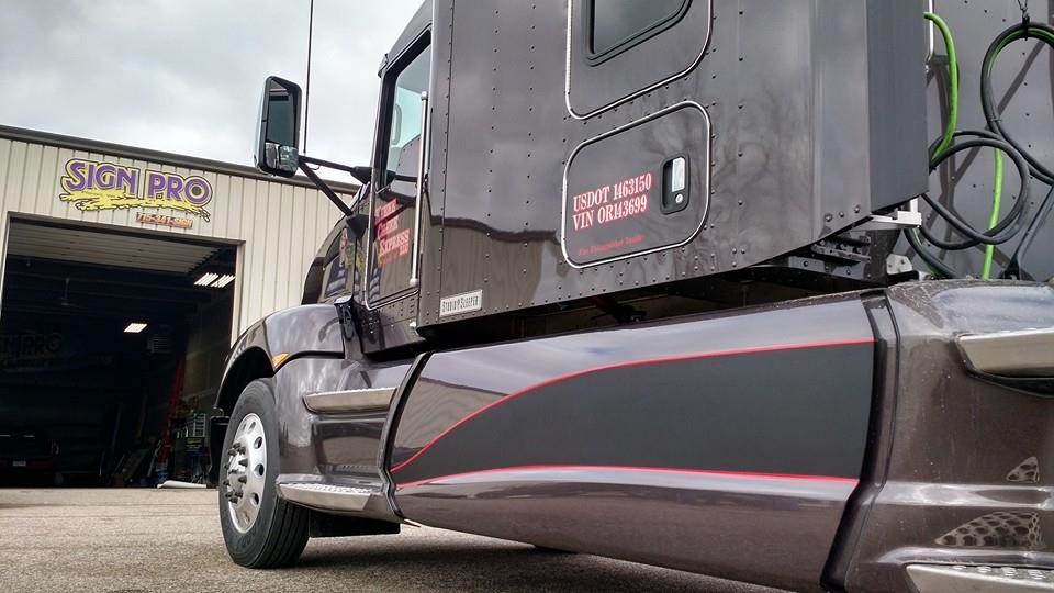 VehicleGraphics058.jpg