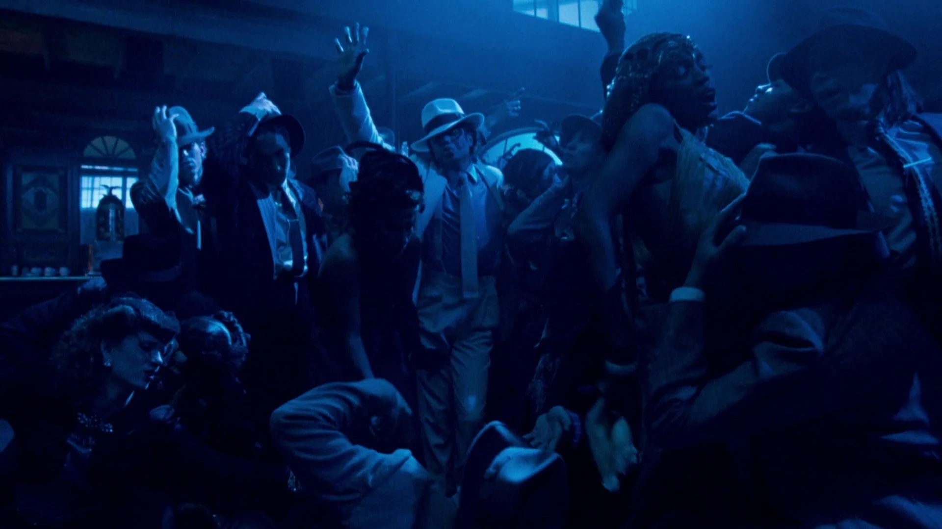 4 - Moonwalker.jpg