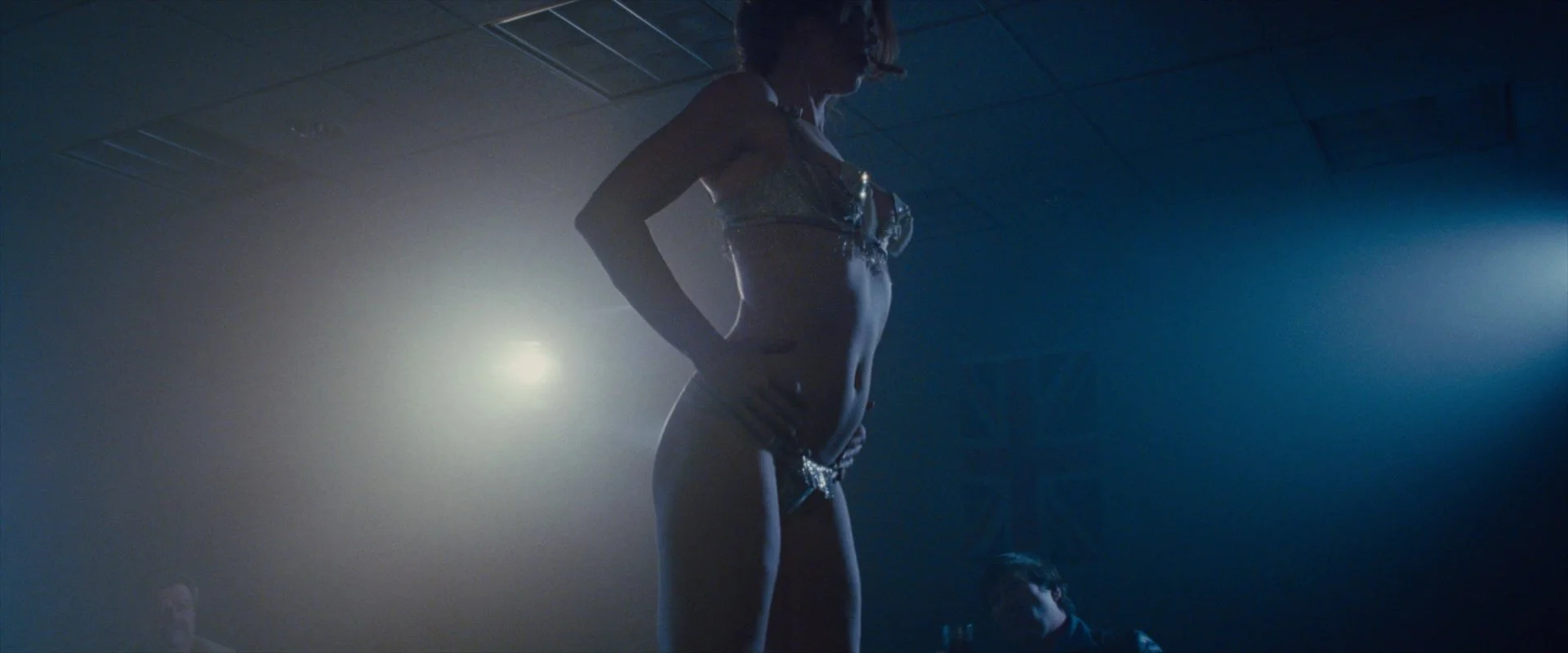 16 - American Hustle.jpg