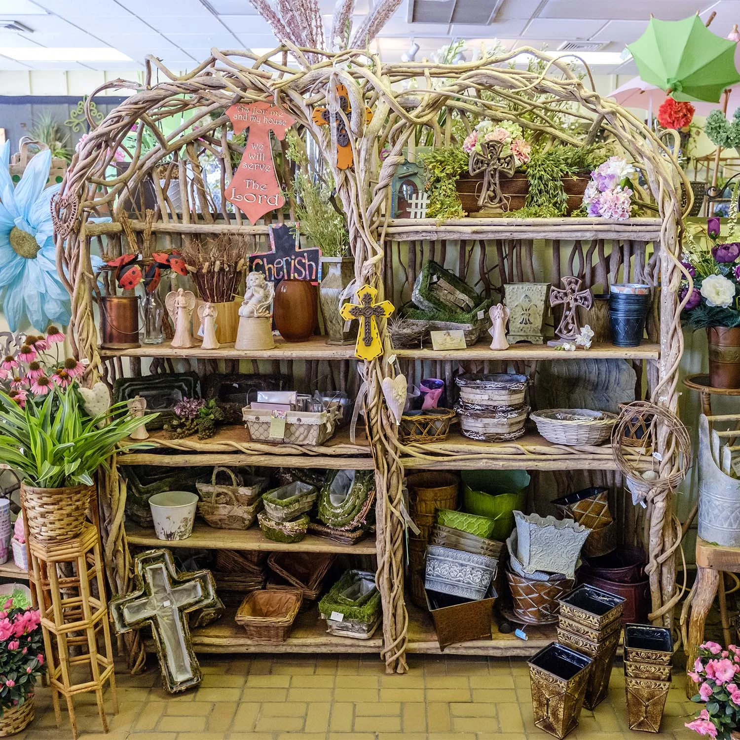 Plant Containers and Vases at Hoover Florist