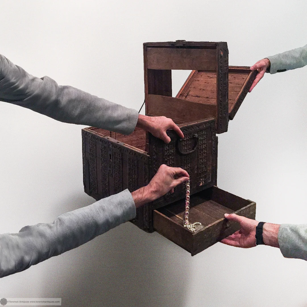 16_09_24_teremok_antiques_antique_box_003.jpg