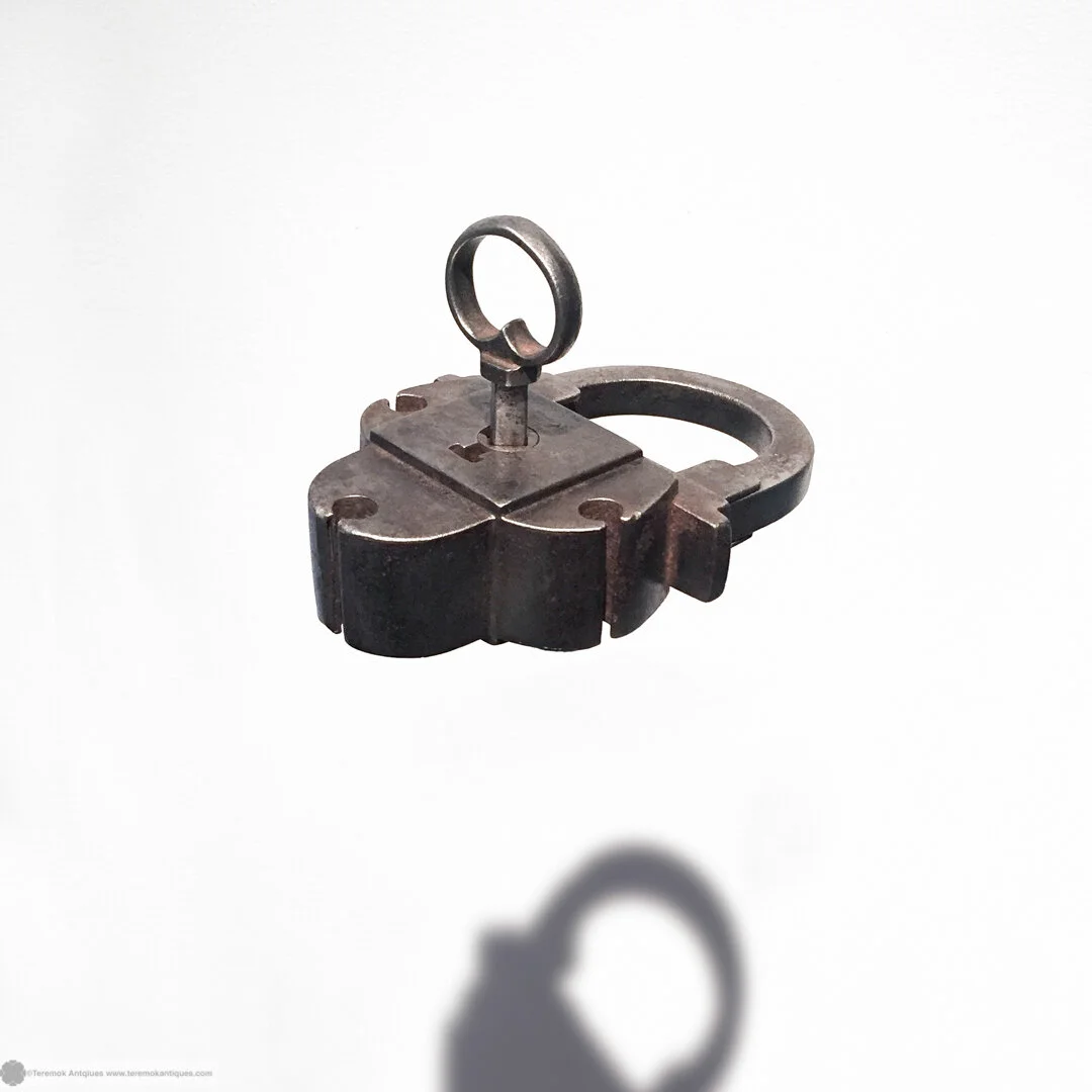 German "oak leaf" shaped padlock from 1650