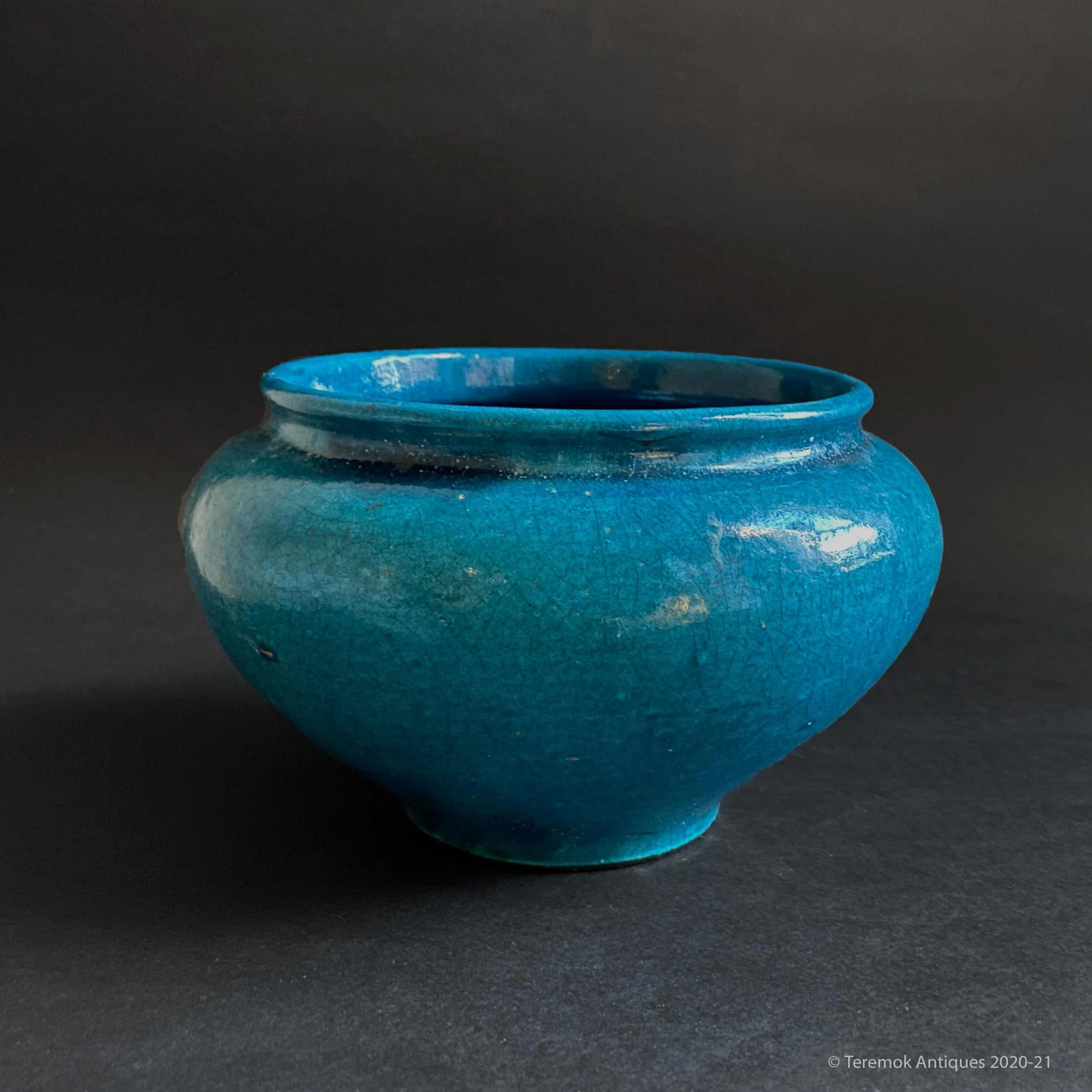 18__vessel_turquoise_bowl_2_TrmkAntqs_0081-sq.jpg