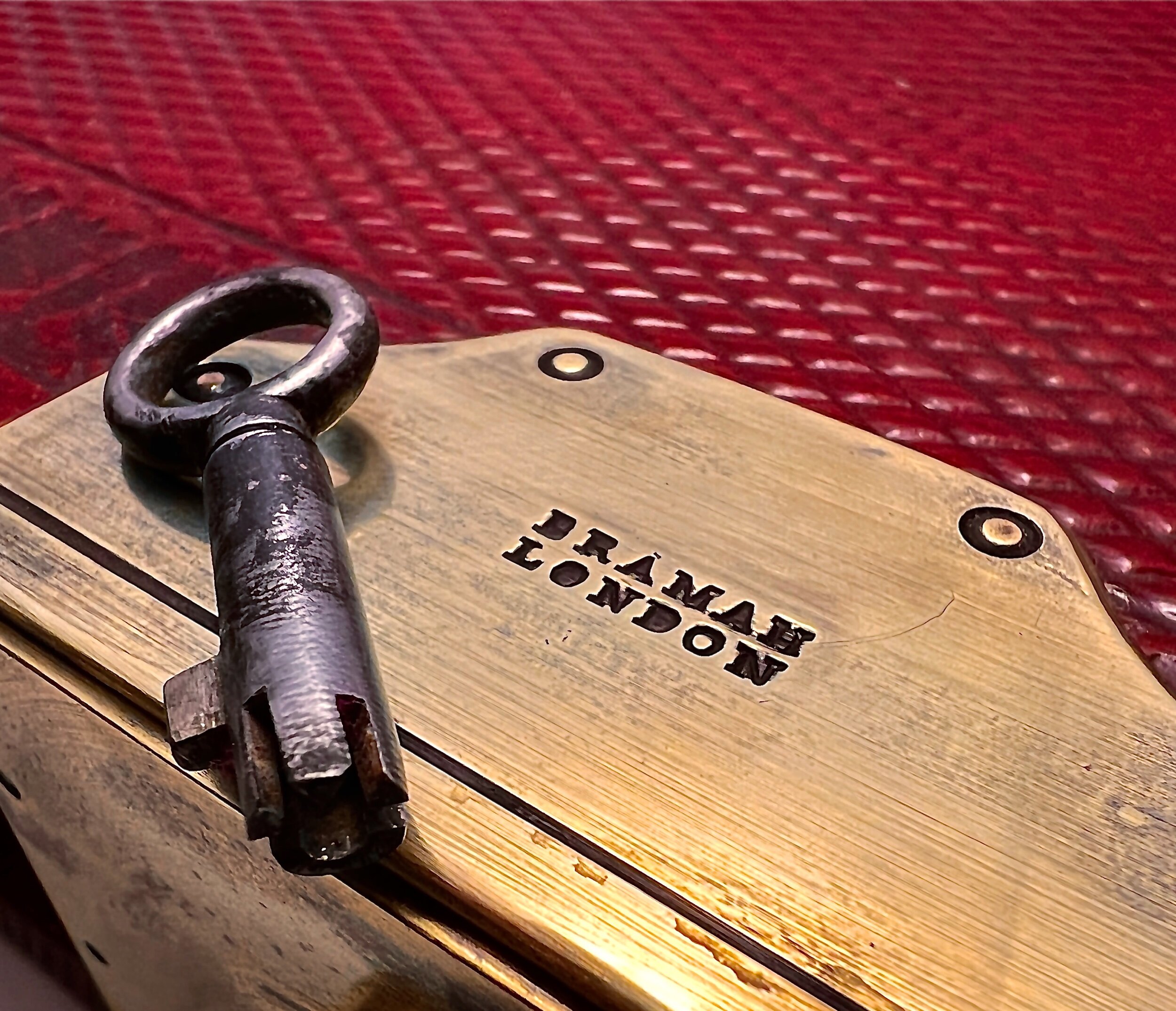 AC190D50-7578-4CC9-890E-8A35E9CC905B