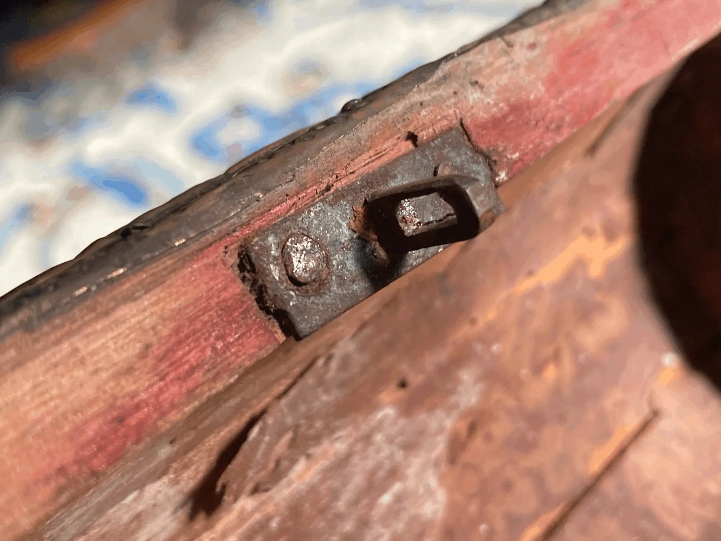 9C692871-B50C-40C5-99C1-A29874F9D36D