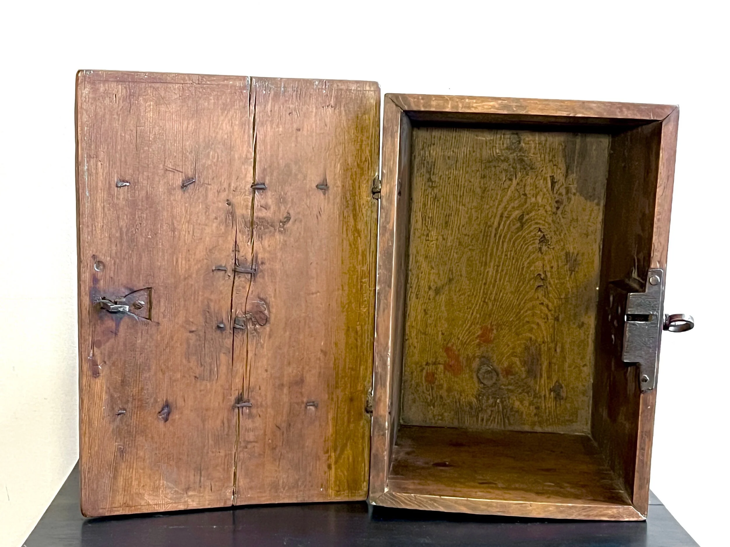 130D9C82-5164-43DC-98E3-34E459EDF902