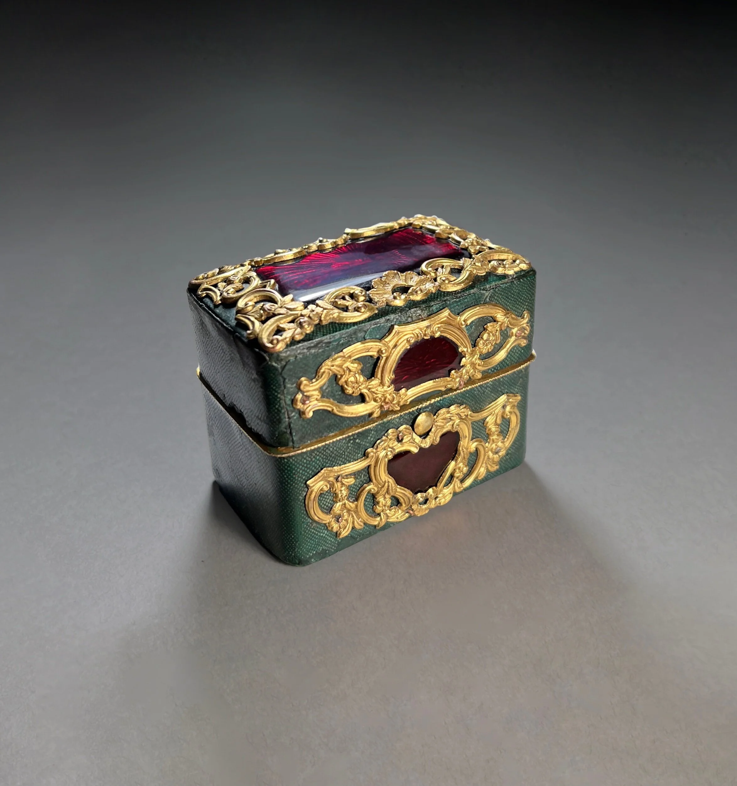 84E2D159-30FD-4AE7-BD57-C95229FCCF59