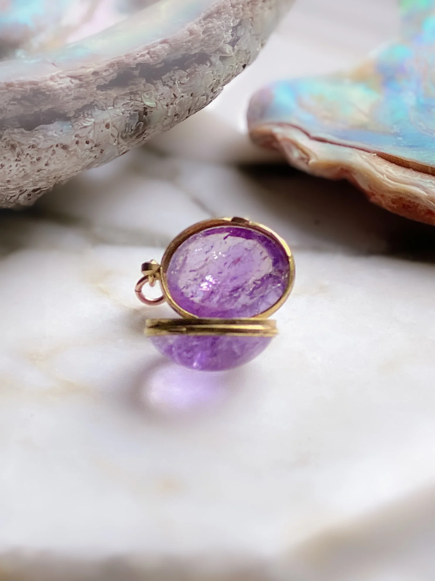 amethyst egg pendant from the 19th century