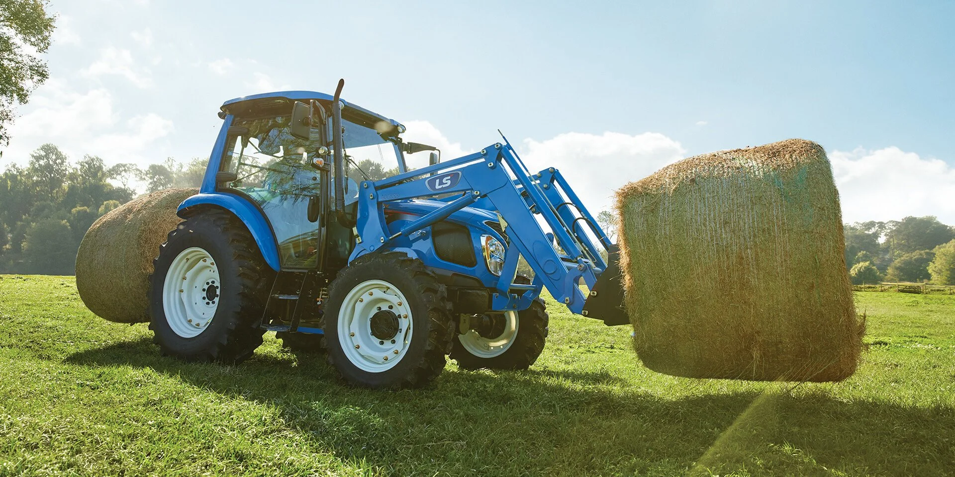 ls-tractor-background-image-2_3c6f58e793.jpeg