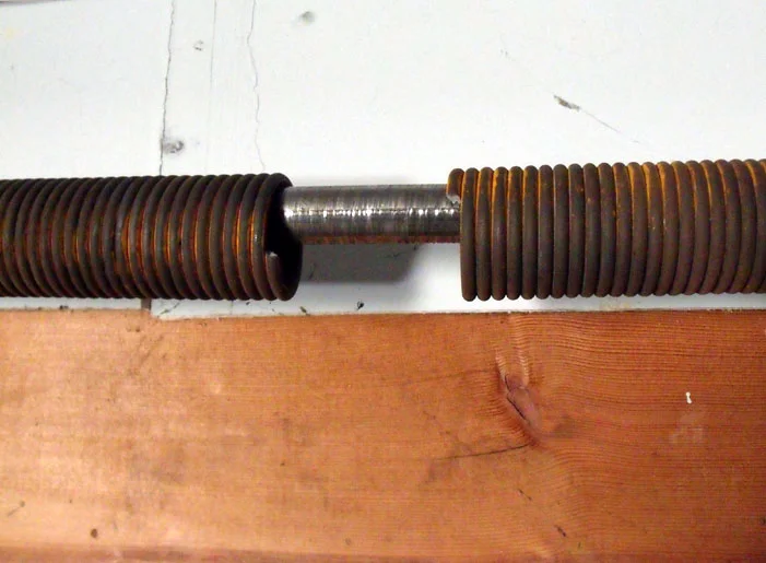 BROKEN GARAGE DOOR SPRING
