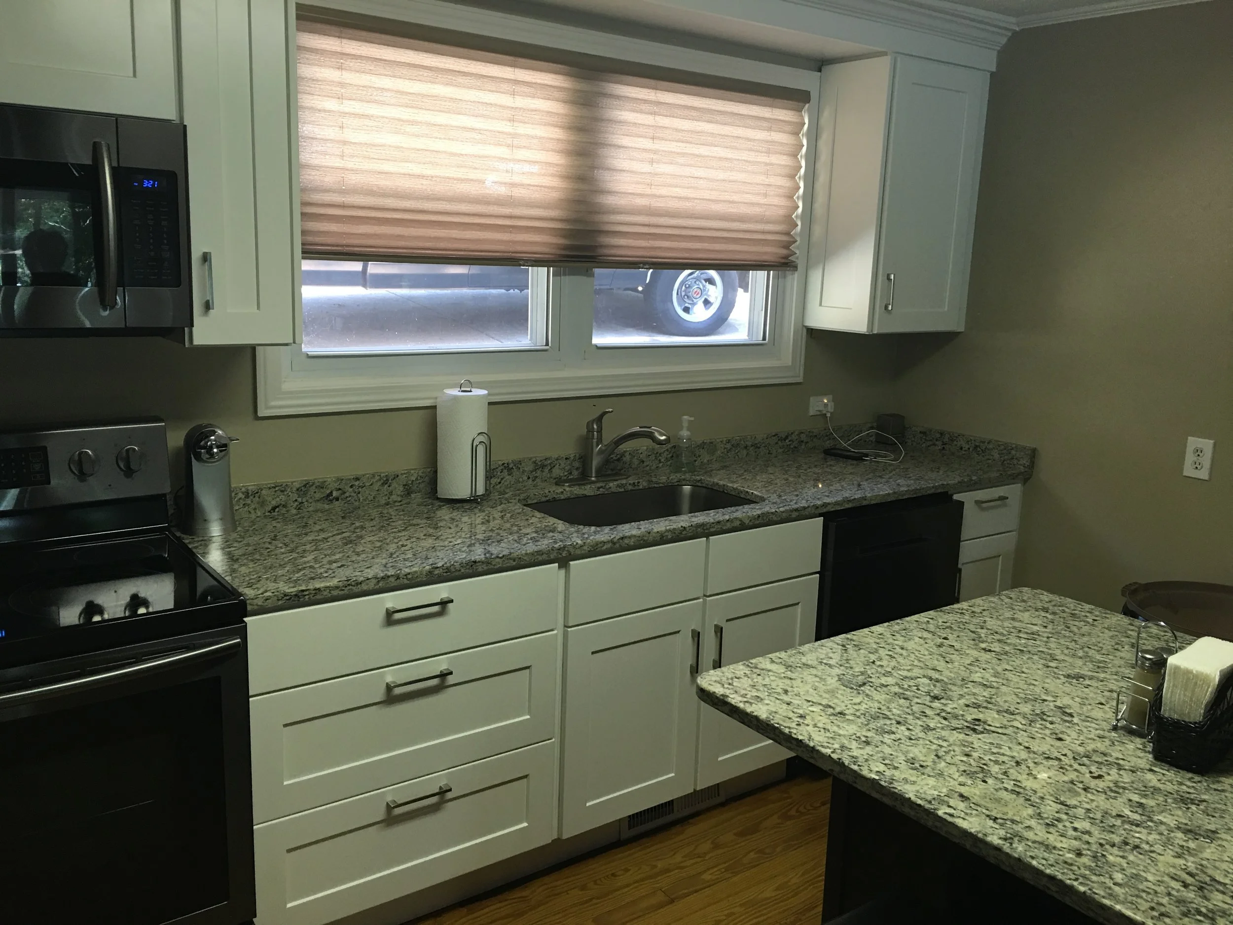 JSI Kitchen Remodel w/Granite Countertops