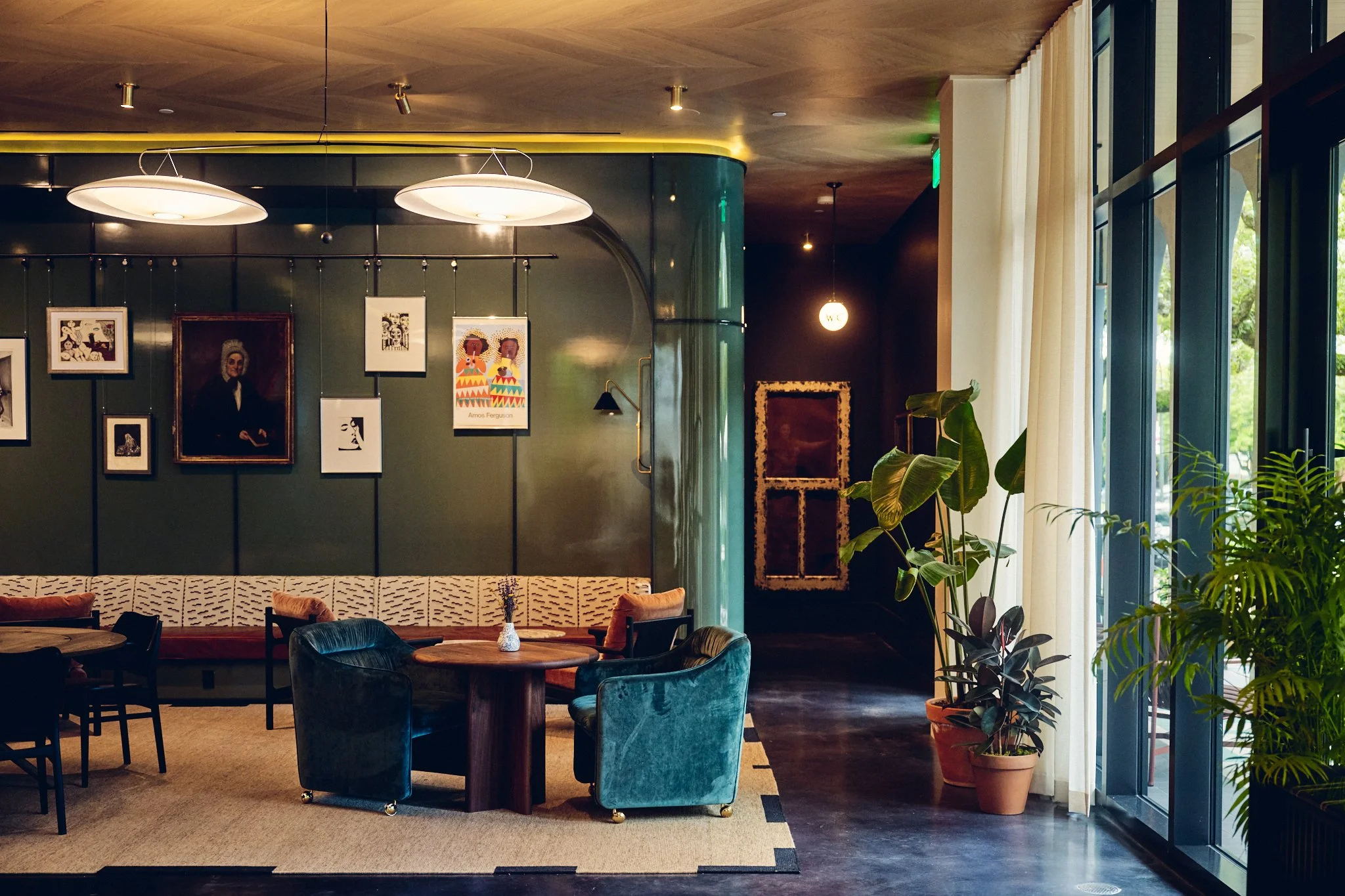 HotelHenriatta_CF12505.jpg