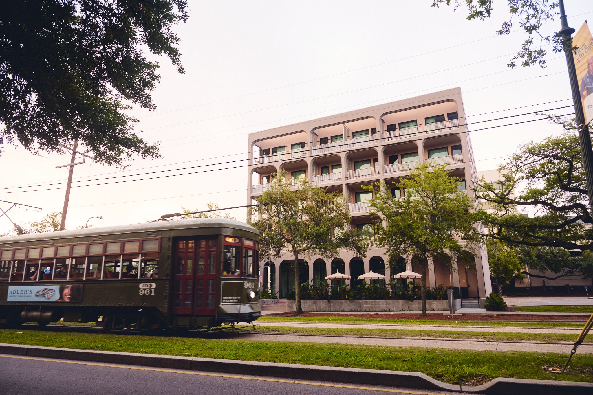 HotelHenriatta_CF13511.jpg