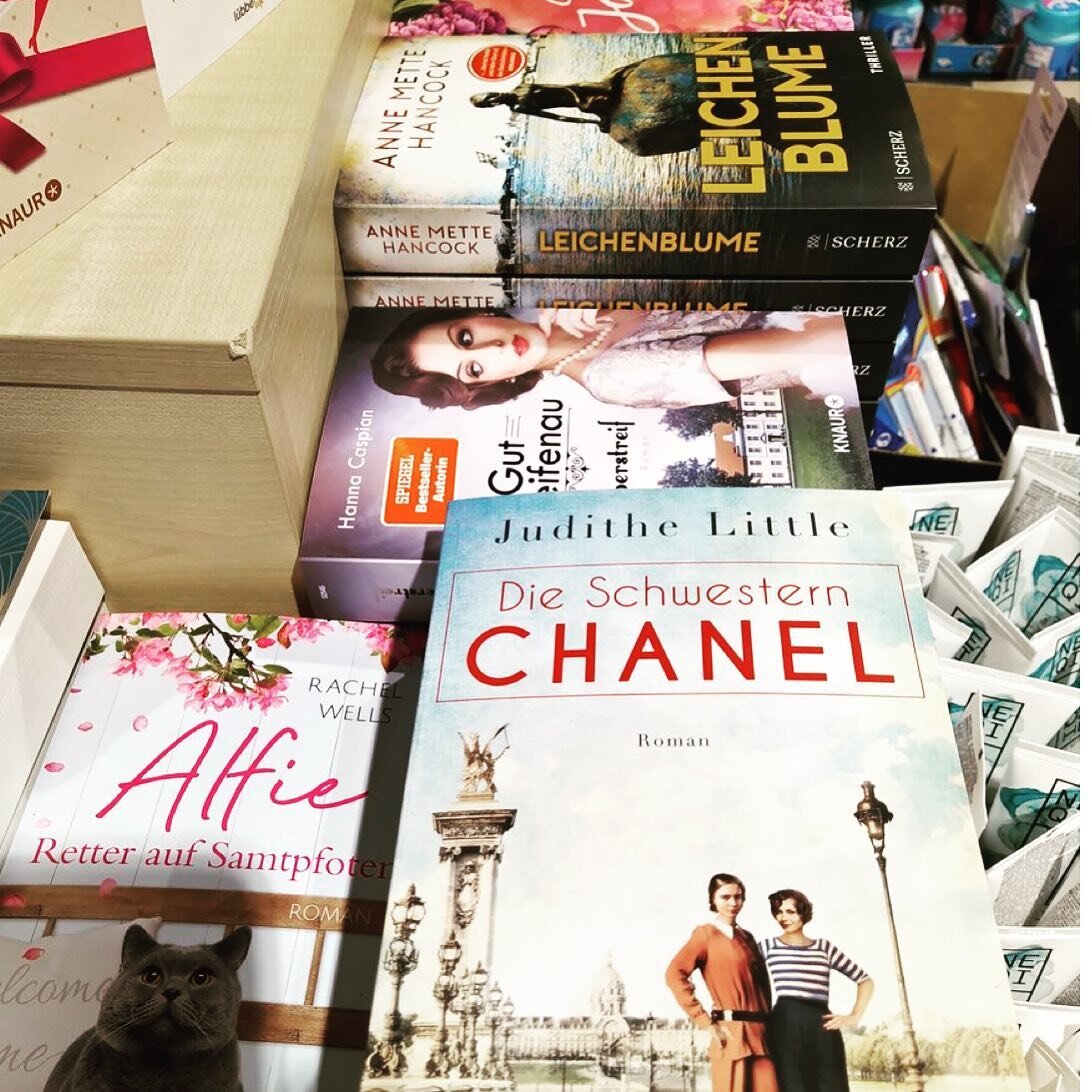 Spotted at a grocery store in Germany! Thank you Anika Scott (@anikawritesbooks), author of The German Heiress, for sharing! 

#thechanelsisters #historicalfiction #histfict #bookstagram #bookclubbook #booklover #booknerd #amreading #bookclubbish #gr