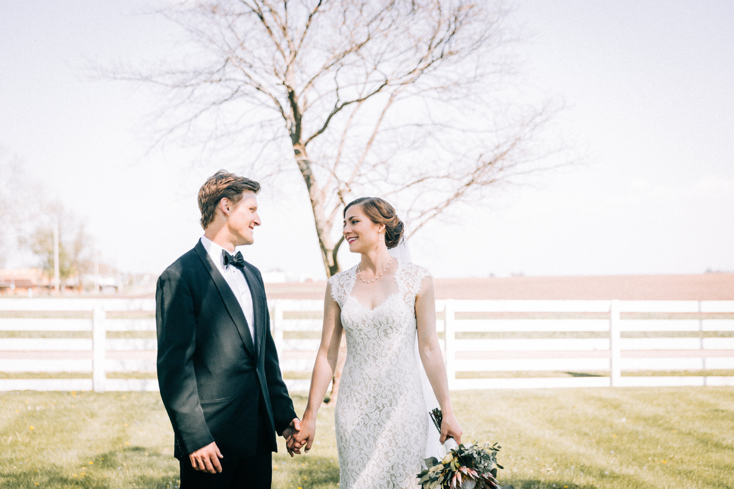 Family home wedding portraits in Hopedale Illinois