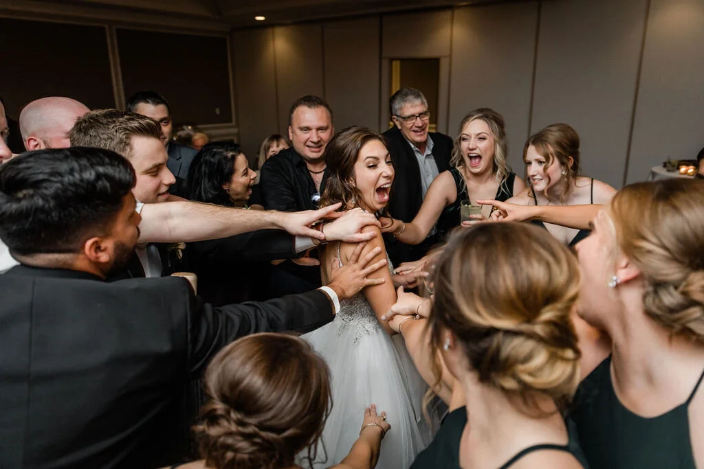 Alison+Robbie-982.jpg