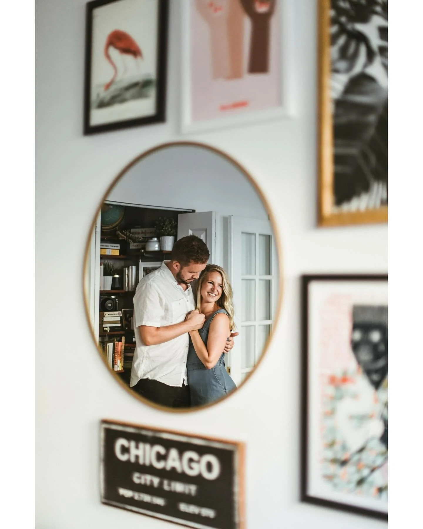 If you&rsquo;re considering having your engagement session in your home&hellip; the answer is yes! 
-
-
-
-
-
-
-
-
-
#engaged #engagement #engagmentphotography #chicagoengagement #inhomesession #engagedaf #huffpostido #weddingpioneerchicago #lakesho