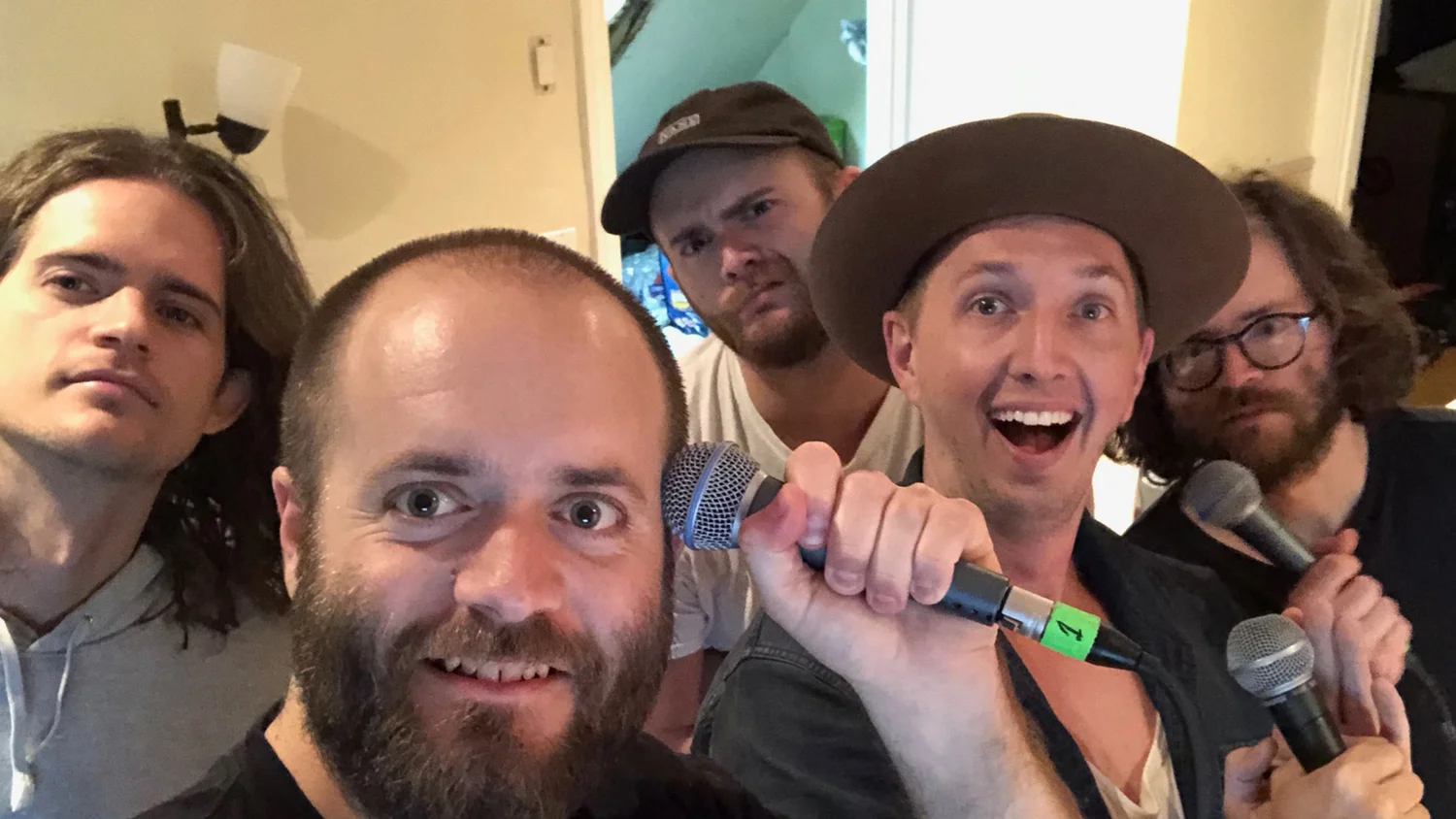 The Front Lounge w/ KONGOS