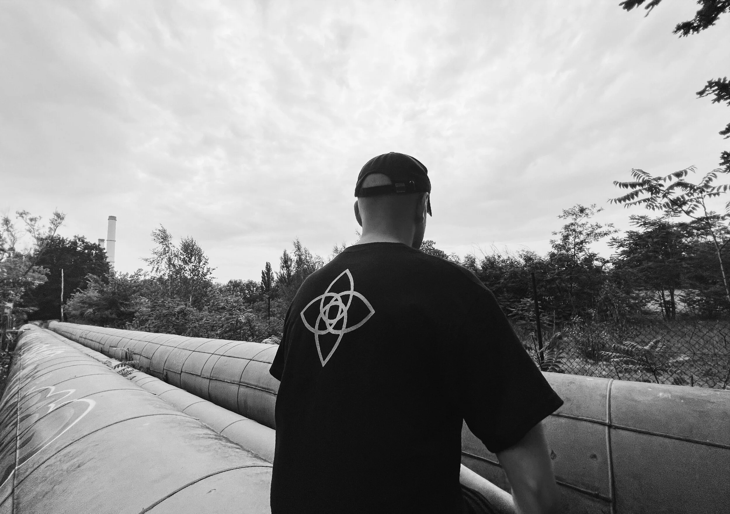 EB374512-EB81-4FB1-BE59-7FA9CE517C94