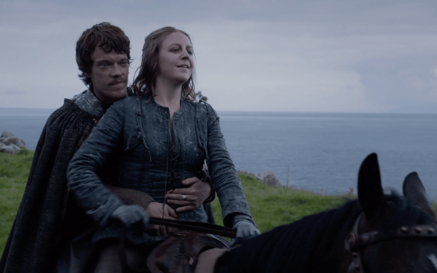 A young, naive couple enjoying their ride | HBO