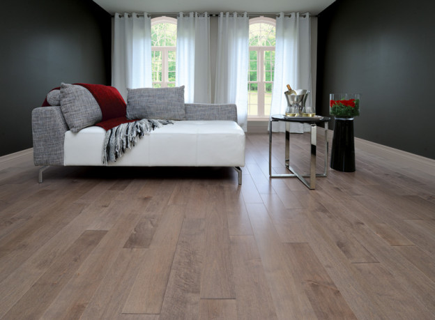 The look of wood for your bedroom