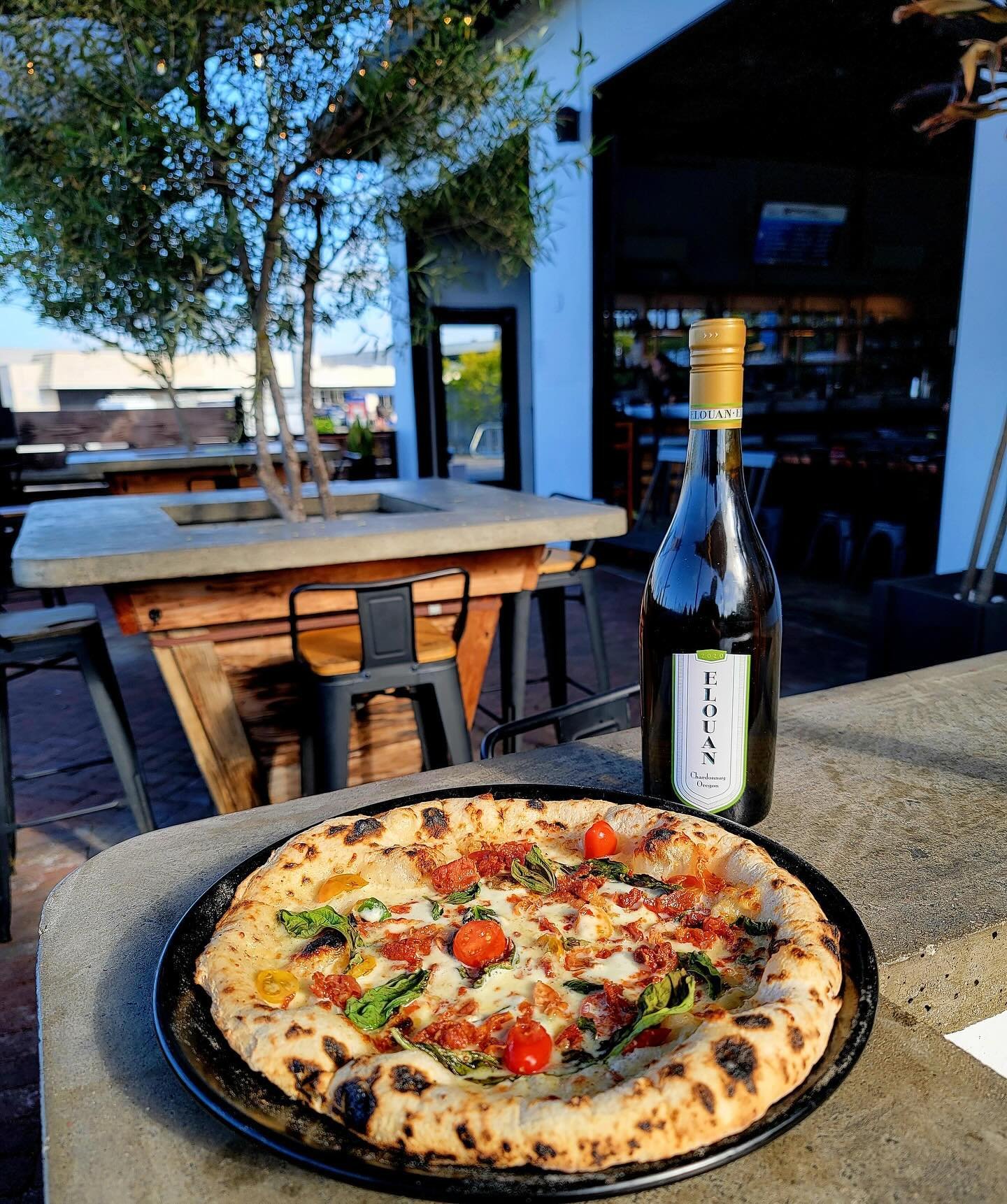 Special Wine and Pizza Pairing! 🍷 🍕 
Thursday Special + Live Music 6:30-8:30 🎶 

$50 for a bottle of Elouan Vintage Chardonnay + a Crispy Prosciutto Pizza 

Crispy Prosciutto Pizza with Mascarpone, Smoked Mozzarella, Fresh Mozzarella, Fresh Basil 