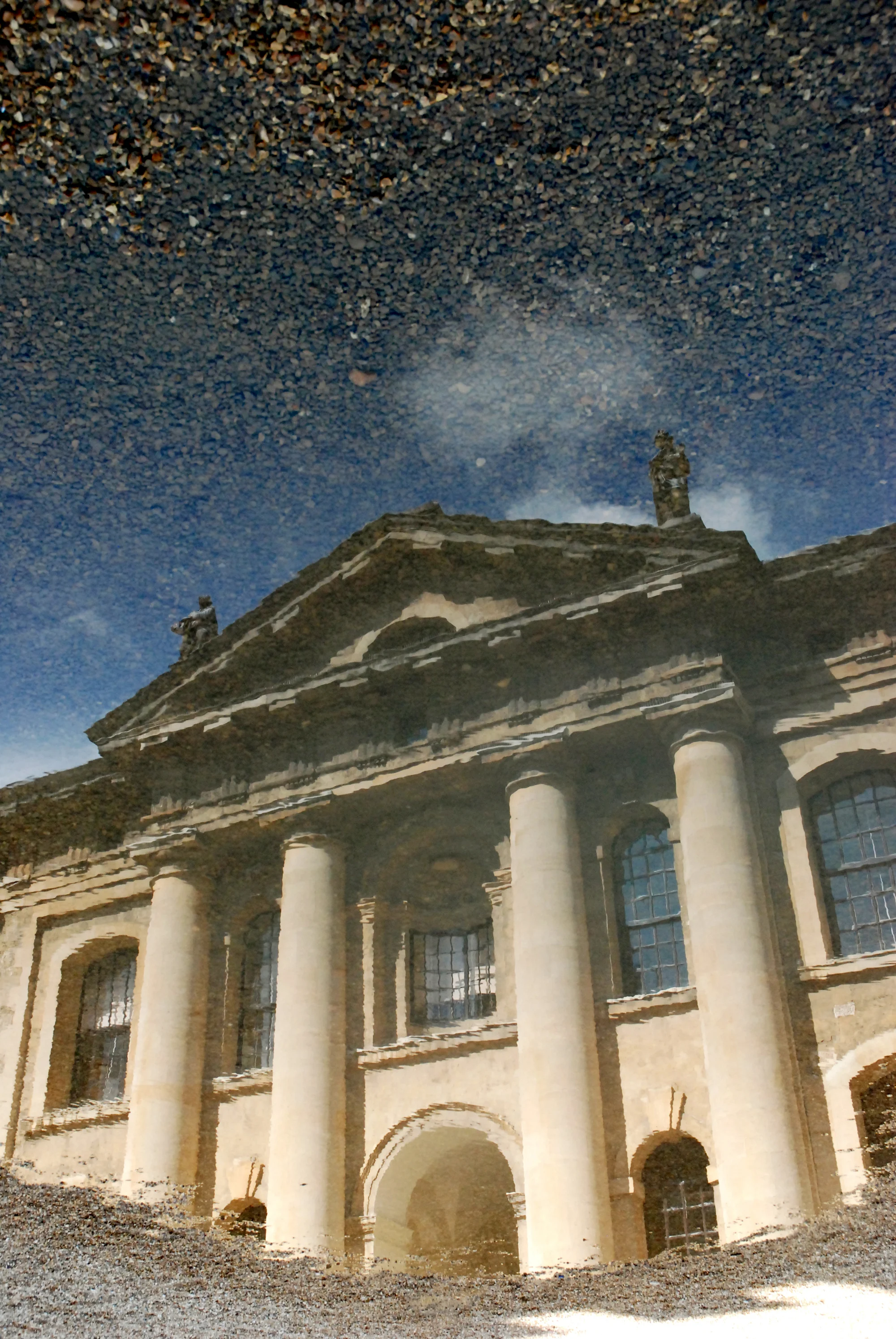 Oxford in Reflection. 2007.