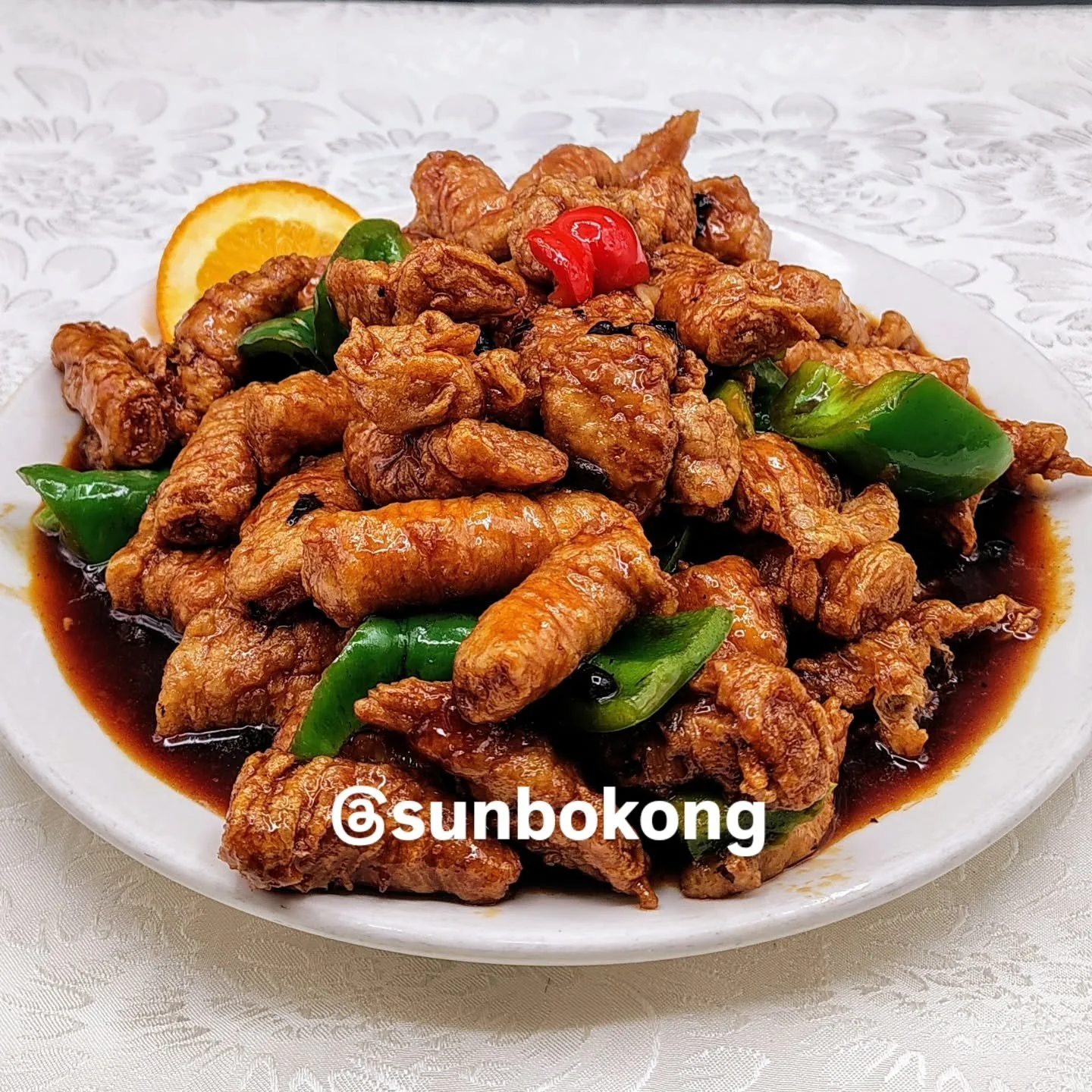 Afternoon Tea Special Offer!
Order TWO "Lunch Specials" Dishes and Enjoy ONE Dish at 50% Off!

Starting on 2026 January 26th to February 12th from Monday to Thursday@2:30pm~4:30pm, 
if you Order TWO "Lunch Specials" Dishes from ou