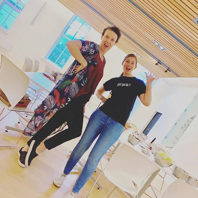 Reminder! Find us INSIDE the museum today for our sauerkraut workshop 🥬 
See you at 10am 😉
.
.
#fizzferments #niagarafalls #niagarafallsfarmersmarket #nffm #supportlocal #eatlocal #farmersmarket #makeyourownfood #learnsomethingnew
