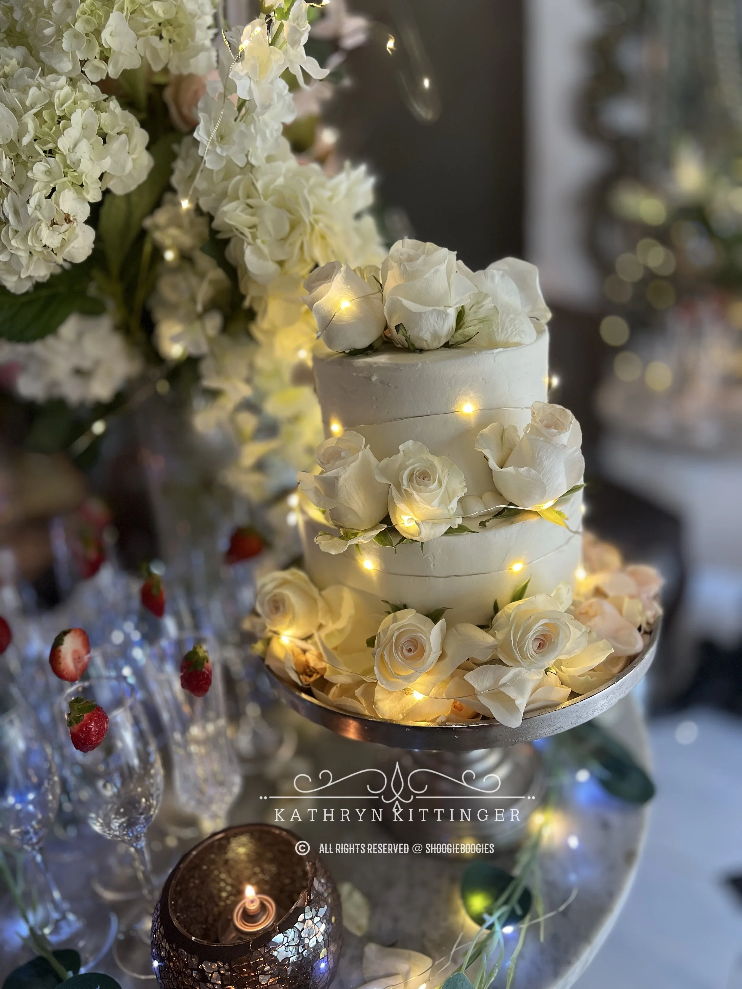 WEDDING CAKE OR BRIDAL SHOWER CAKE