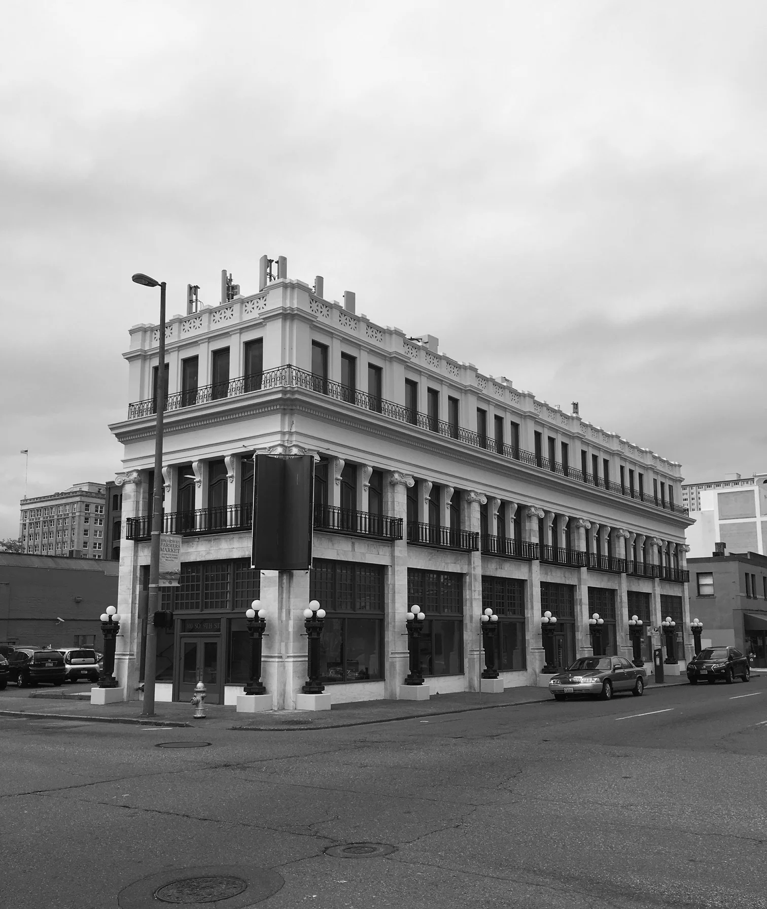 Bowes Building - 2016