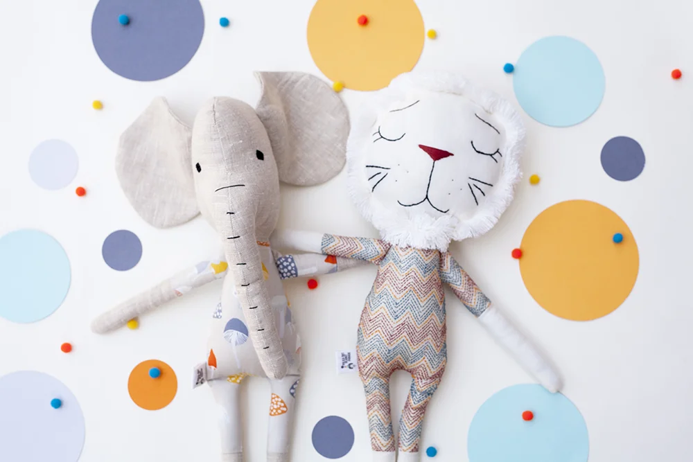 POLKA-DOT PEANUT PARADE