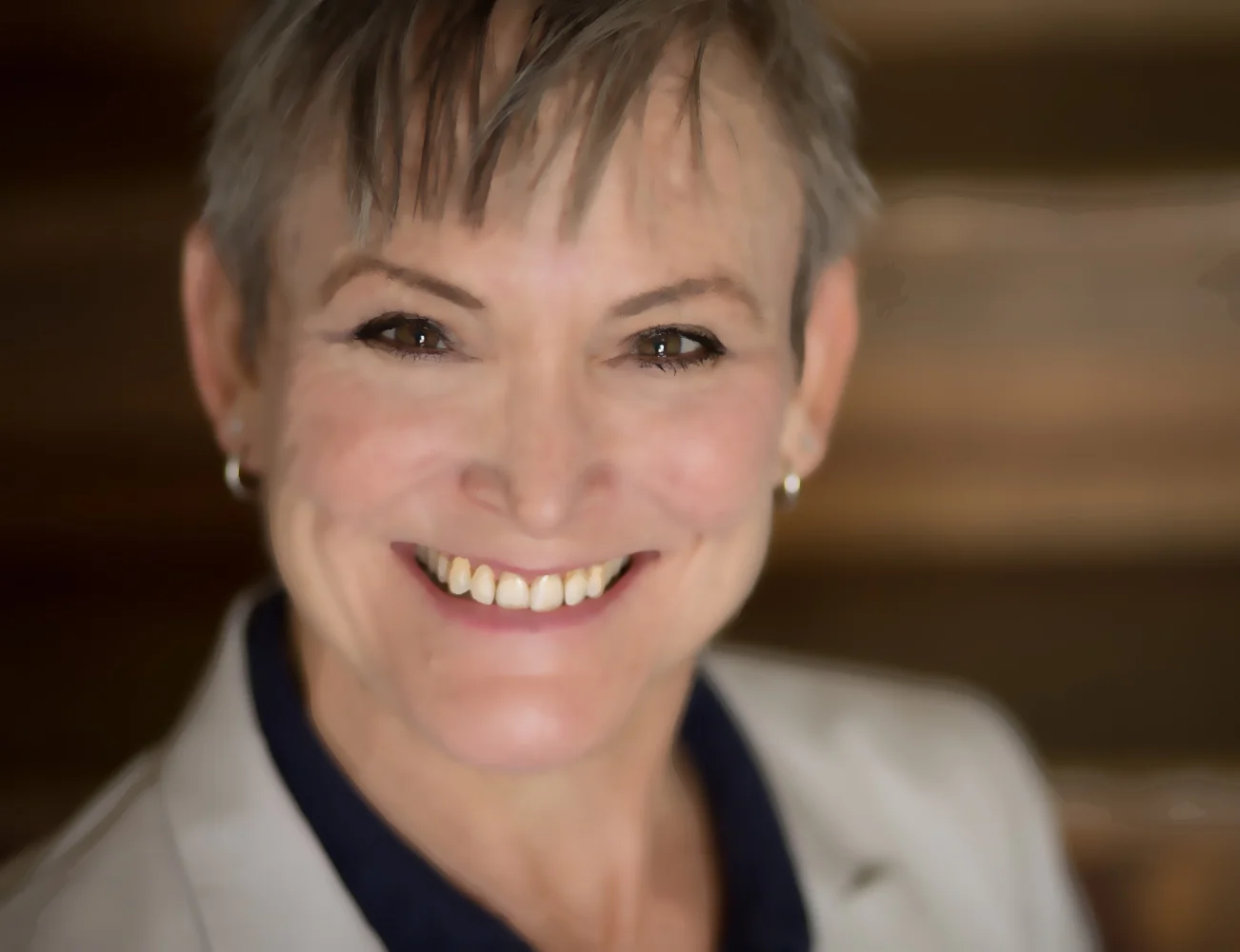 Elane-96--revd.jpg