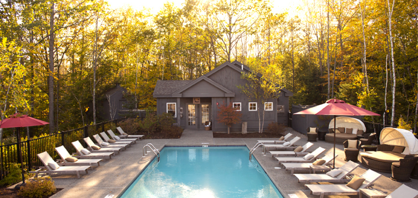 PHOTOS.HiddenPond.Pool_.jpg