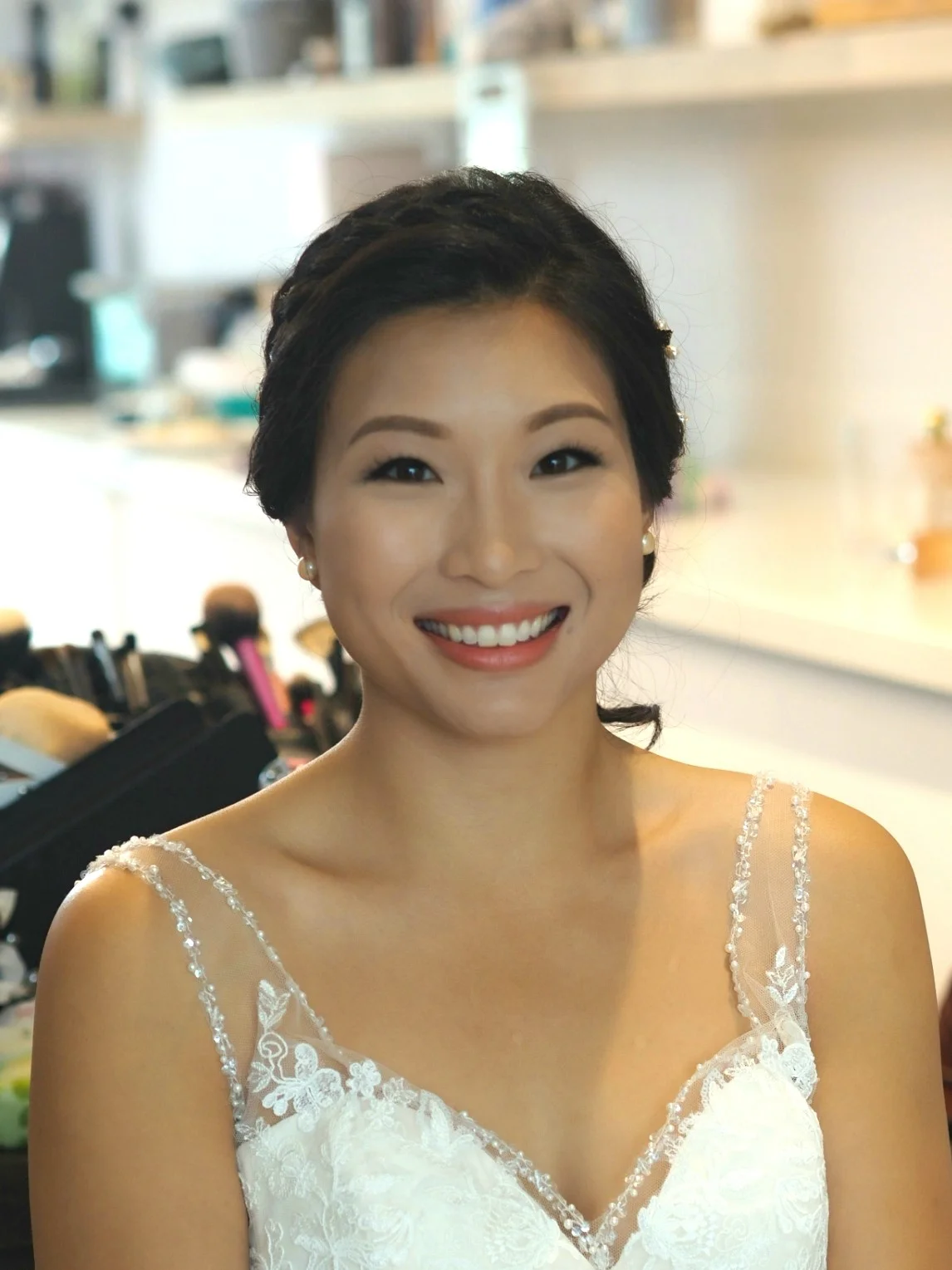 Toronto bride wedding makeup onsite on location