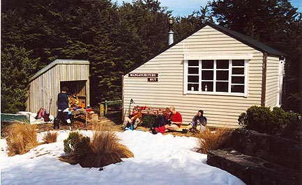 Mangaturuturu Hut