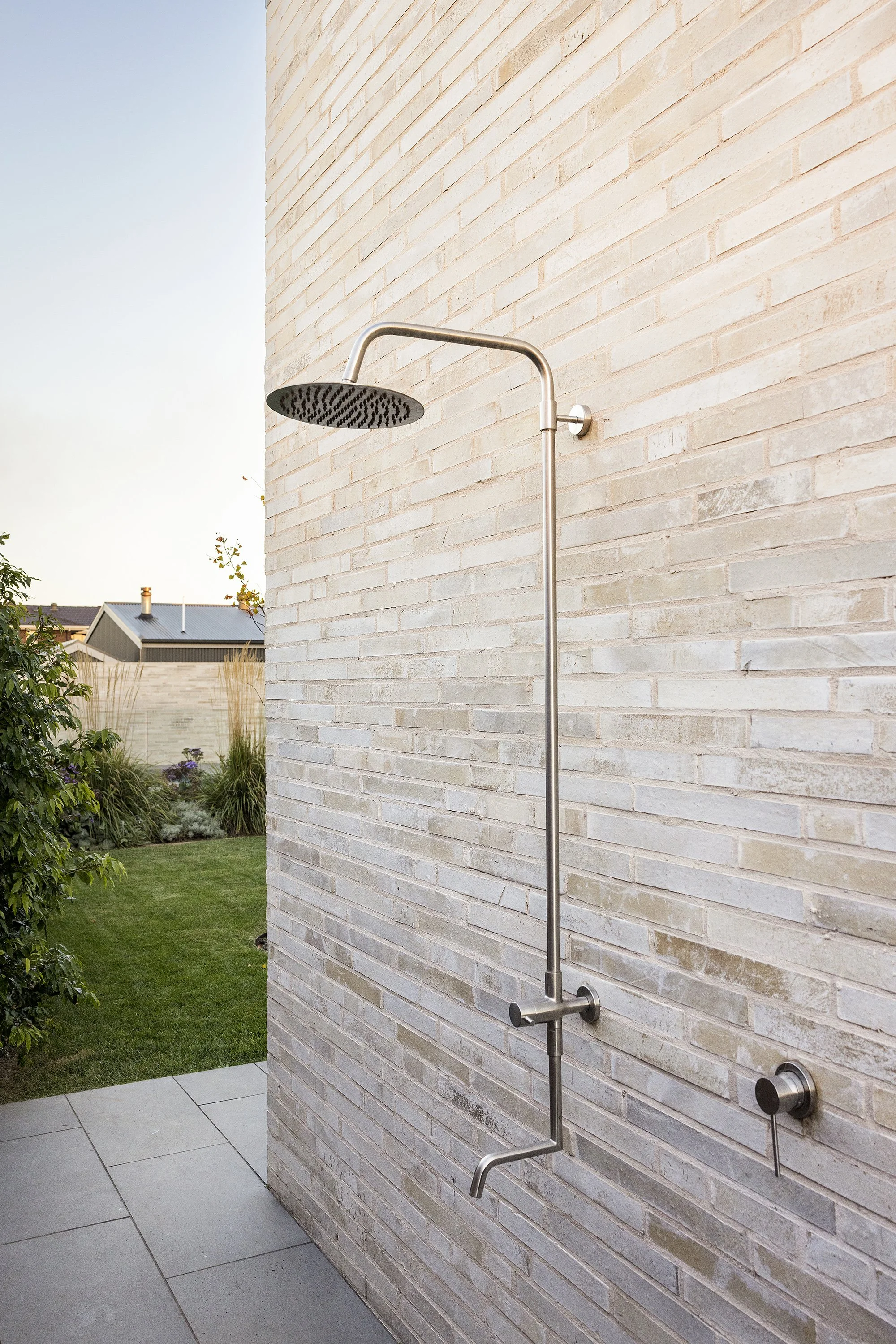 How to Use Feature Bricks to Make a Statement in Your Home