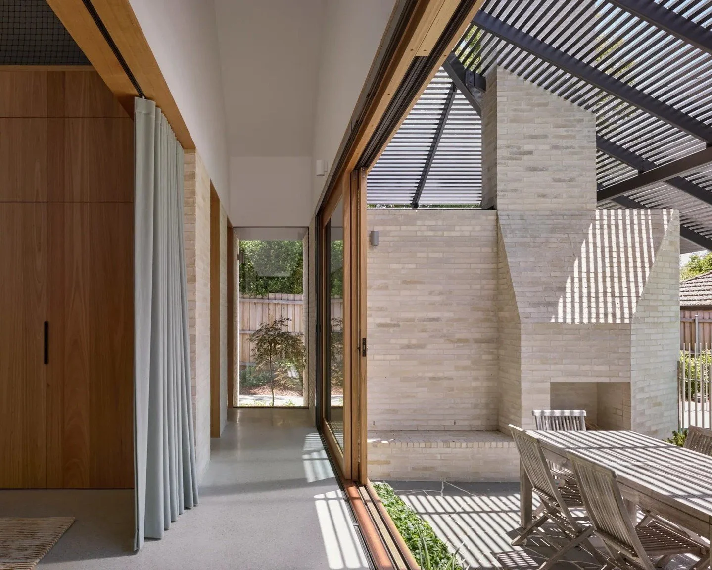 Designed by @austinmaynardarchitects, Hotham House is rich in materiality. A thoughtful palette of natural materials - including Krause Emperor Bricks - grounds the experience of the home while creating spaces full of surprises.

The original brick c