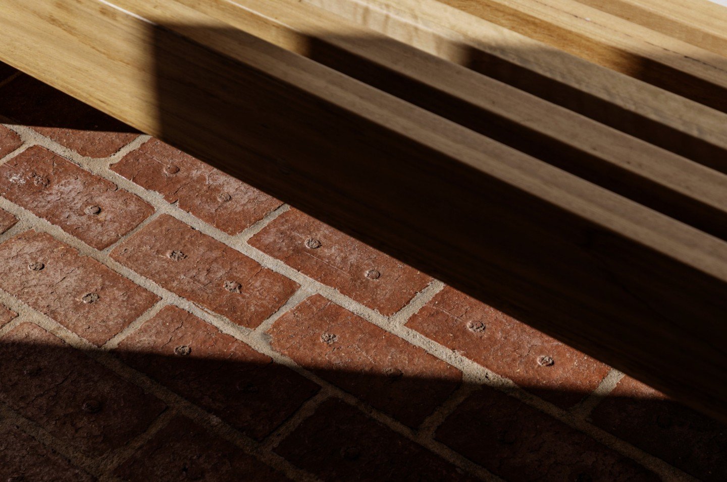 Krause 76mm Pressed Brick in Heritage Reds - a classic for good reason. 

Photography: @trevormein