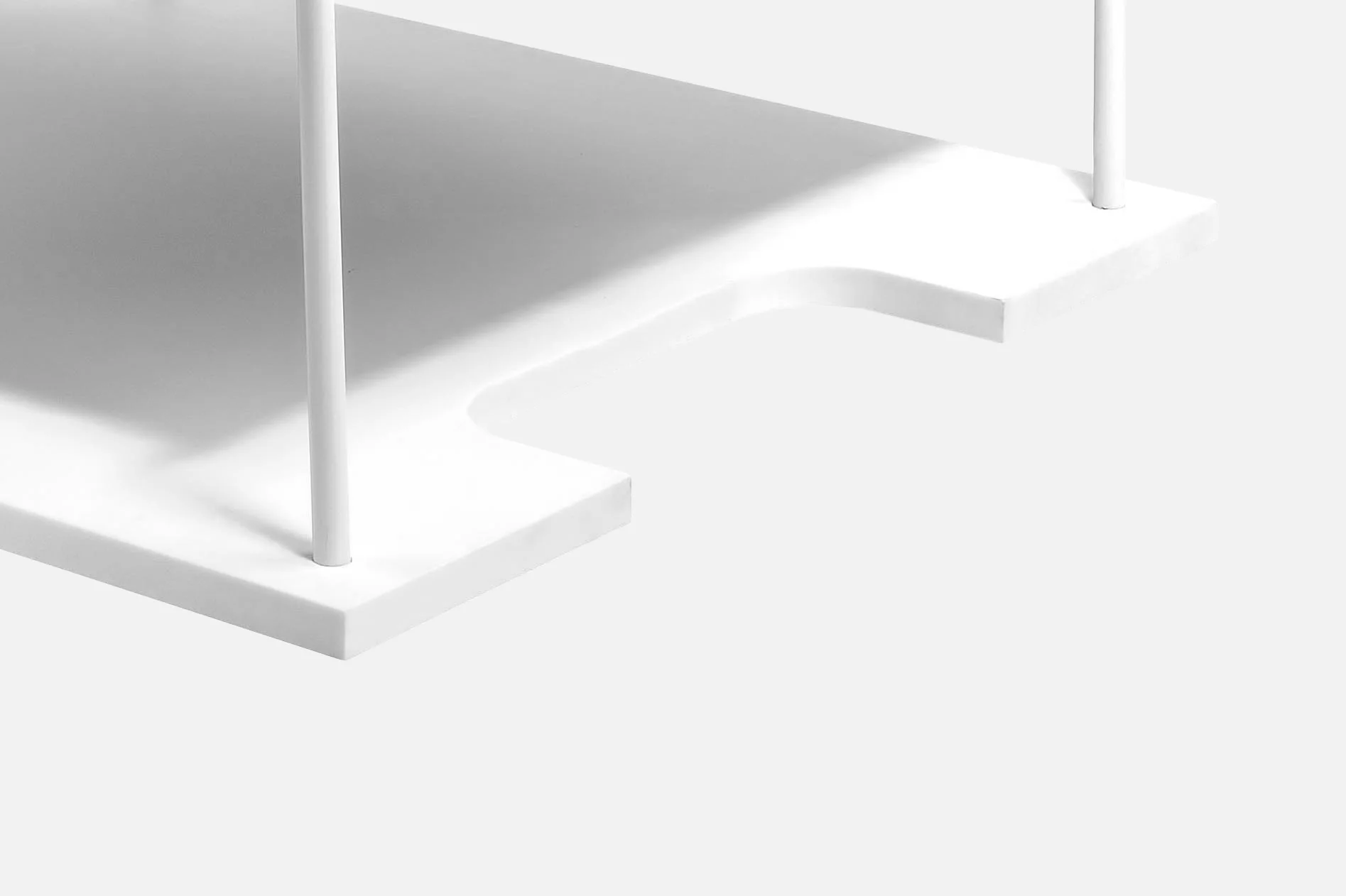 03_Cadeira-de-Corian.jpg