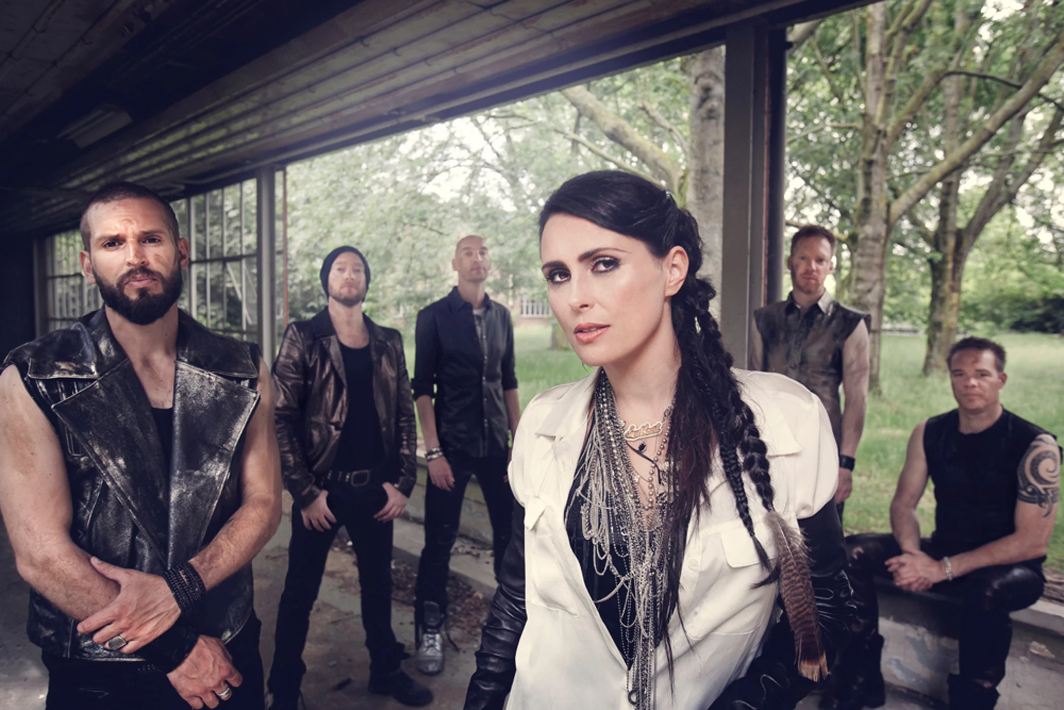 Live Review : Within Temptation @ O2 Apollo, Manchester on November 10th 2018
