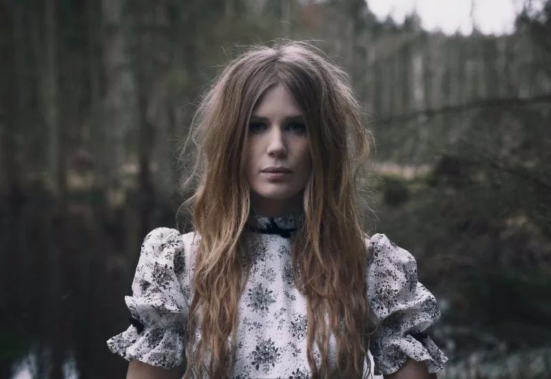 myrkur.jpg