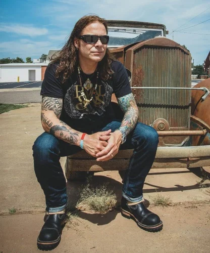 2019 Mike Tramp