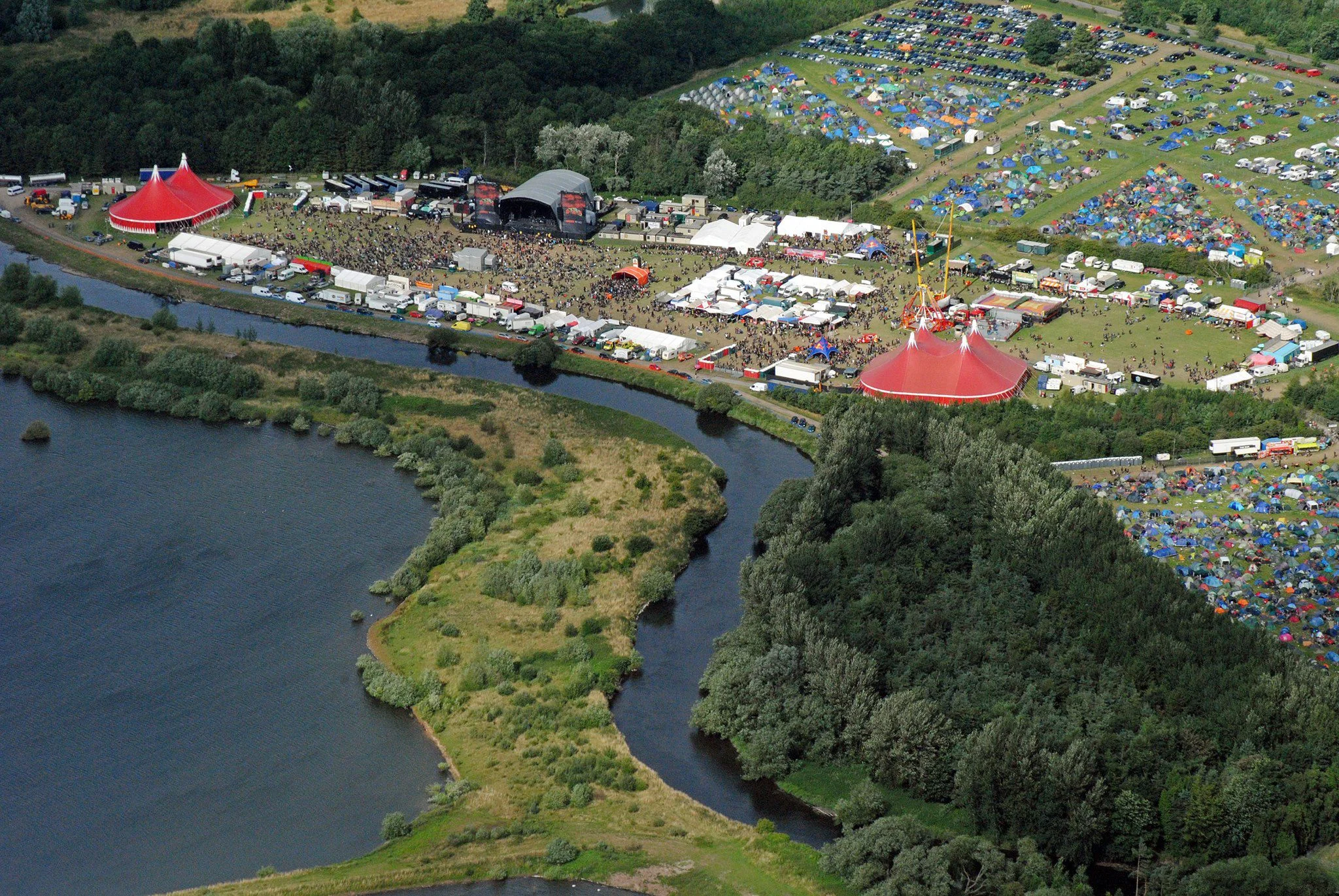 10 Reasons Why Bloodstock Is The Best Metal Festival In The World! : It’s compact