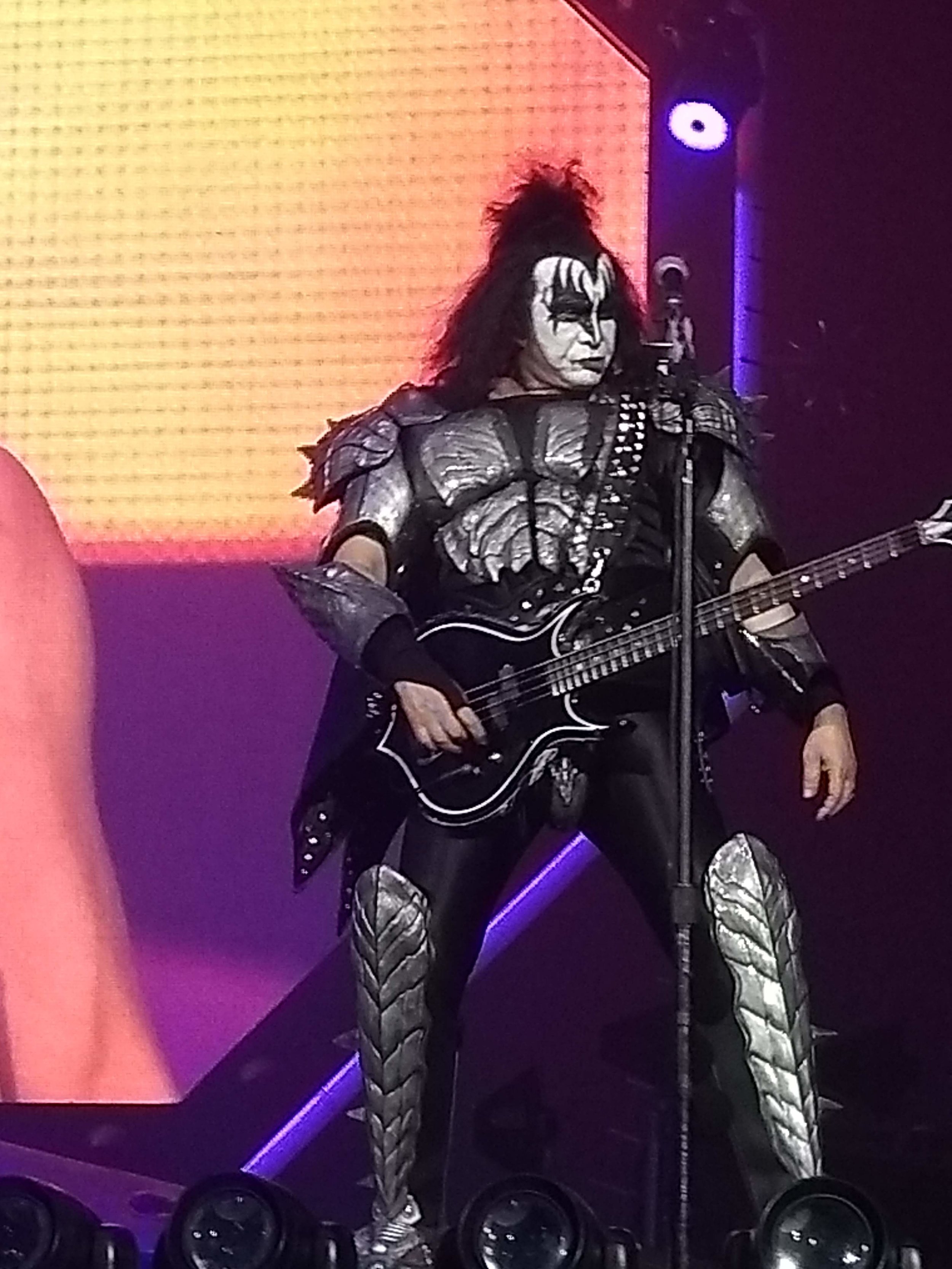 KISS Manchester 02.jpg