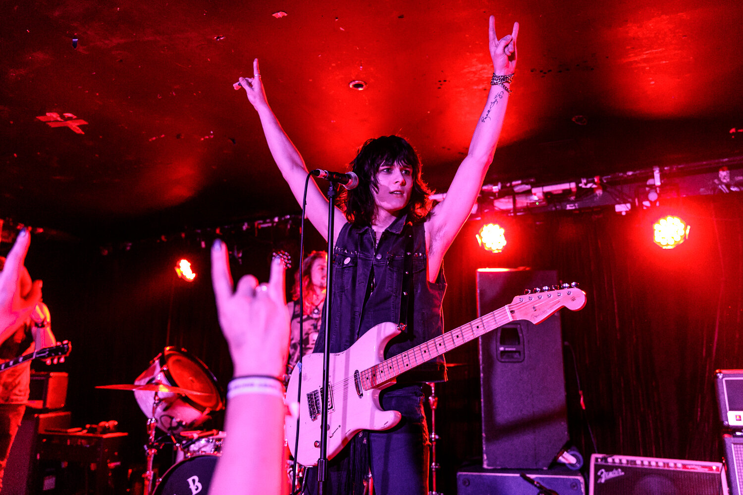 Tyler Bryant &amp; The Shakedown live at the Ruby Lounge in Manchester on December 4th 2017.