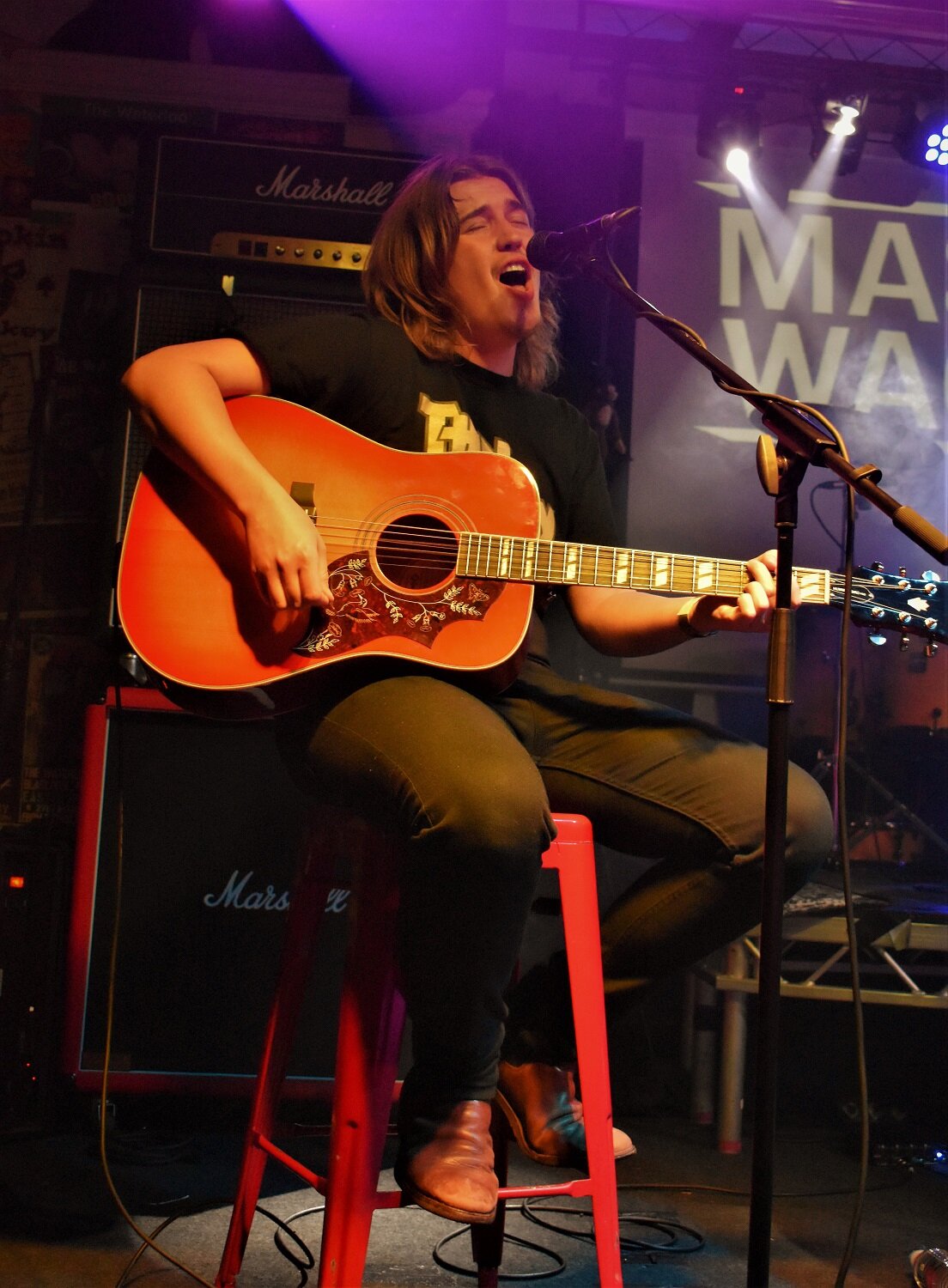 Massive Wagons at the Waterloo Music Bar in Blackpool on October 18th 2019. Massive Weekend ©Jo Crosby