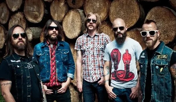 Black Spiders Band 2021.jpg