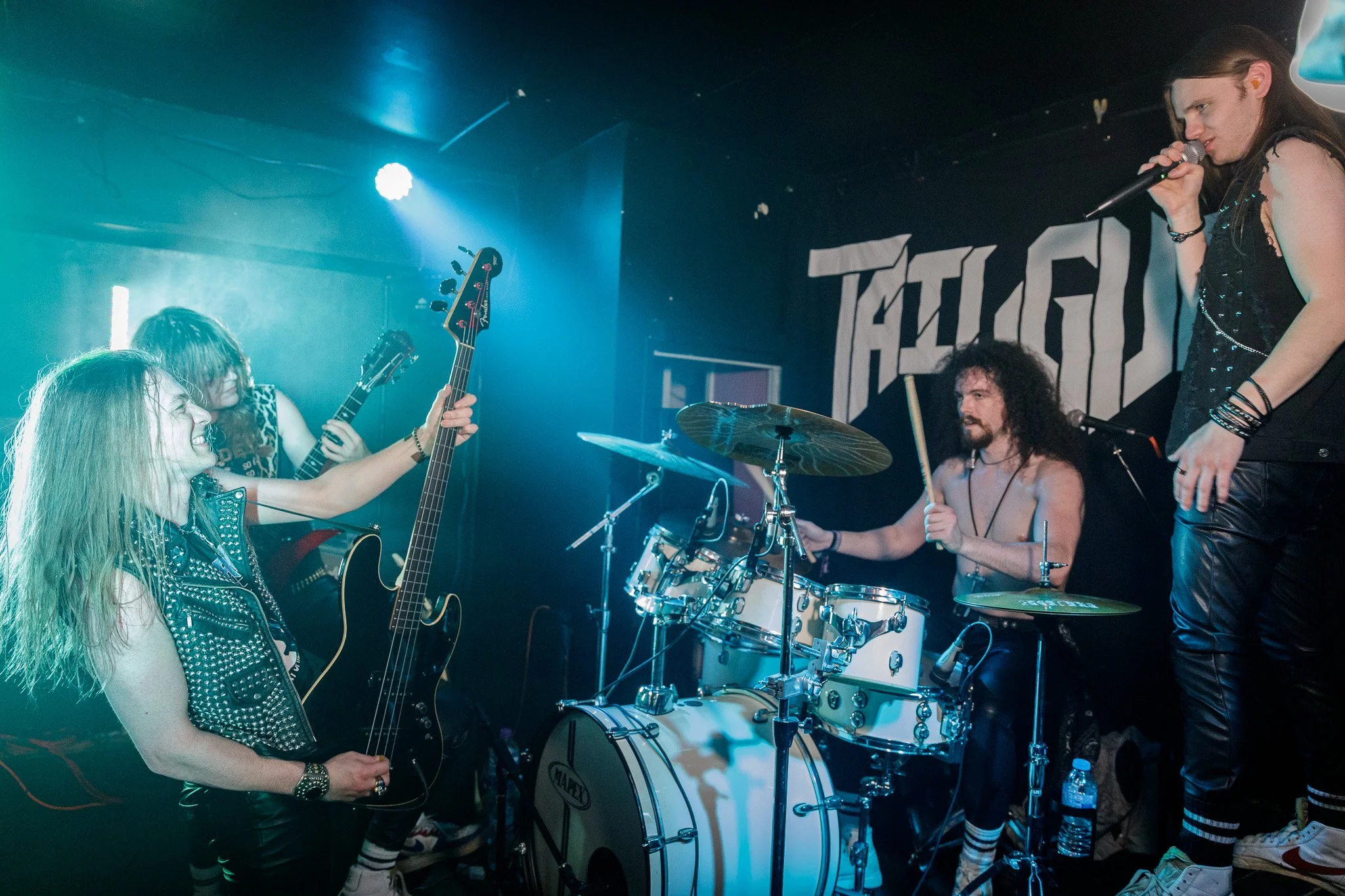 Live Review : Tailgunner + Arkham Witch @ The Outpost, Liverpool on