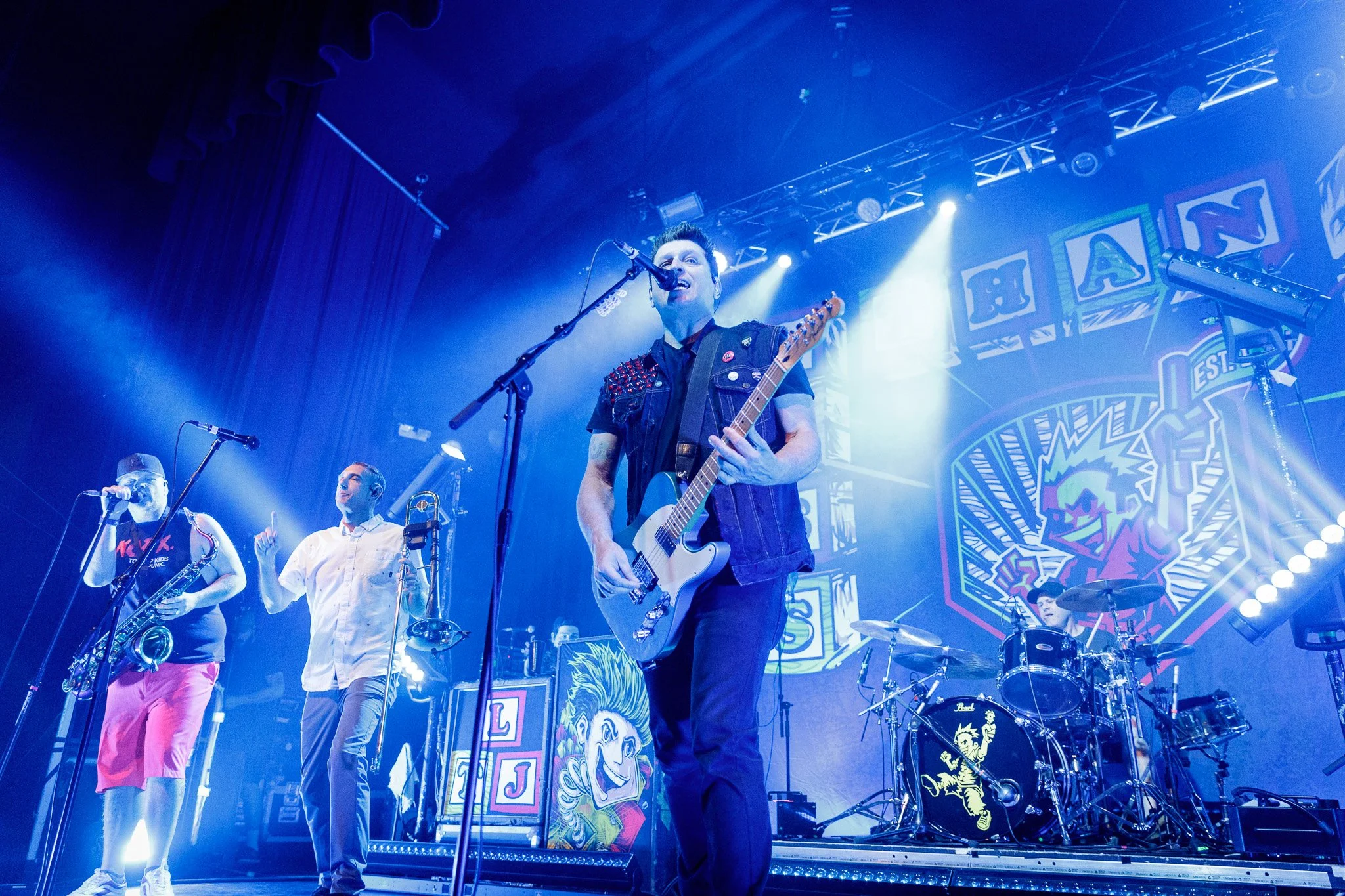 THE 狼煙 BEGINNING LIVE 2021-2022 attachment-billy-strings-by-